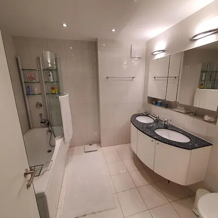 Apartment Kinsella By Interhome